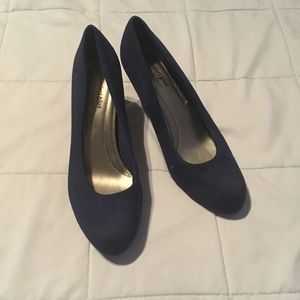 Comfort Plus Navy Blue Heels